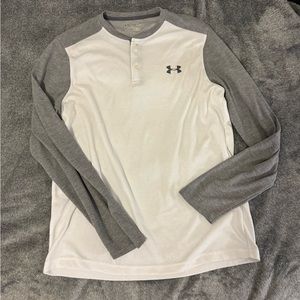Under armour size M long sleeve cold gear shirt
